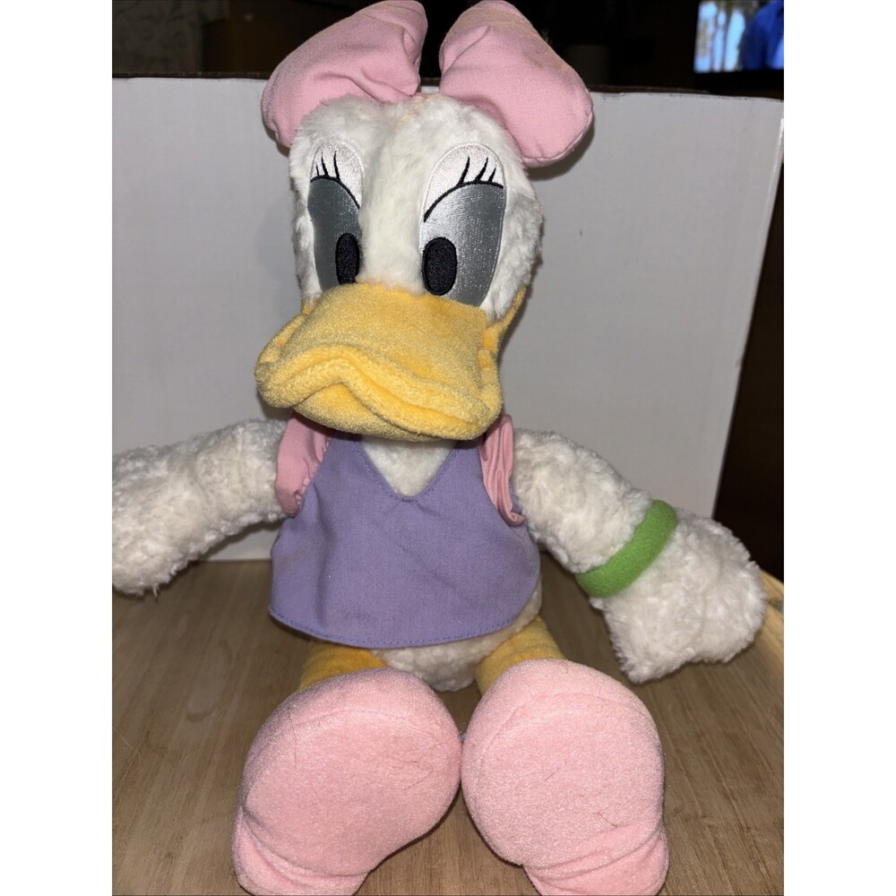 VINTAGE Walt Disney World Daisy Duck Plush 18" Plush High Heels Pink Purple